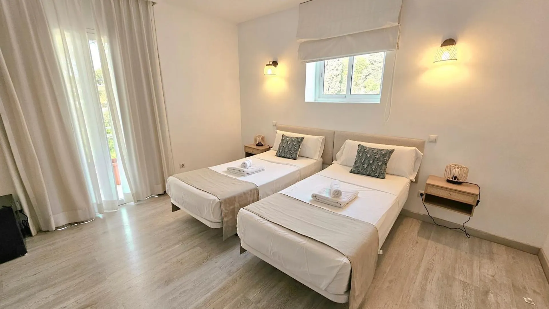 Hotel Casa Dalia Marbella 3*,