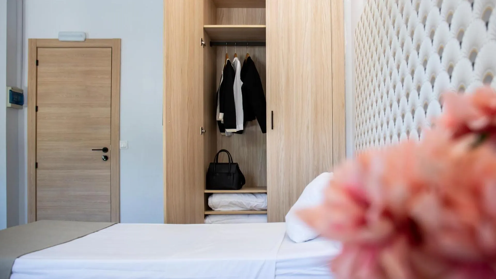 *** Pensión Hotel Casa Dalia Marbella España